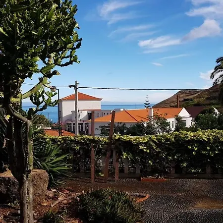 O Clube Porto Da Cruz