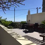 O Clube Porto Da Cruz